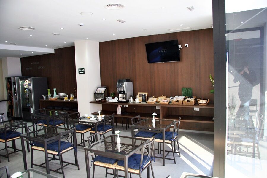 Hotel Olympia Universidades Valência Exterior foto